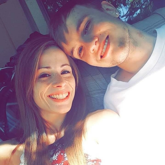 Meet your Posher, Jessica - Picture 15 of 16